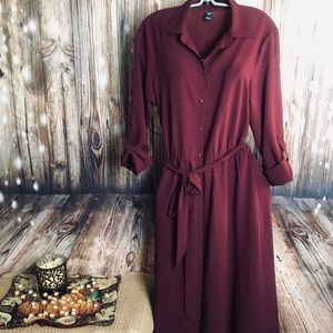 Windsor Dress medium never woreno tags,below knee